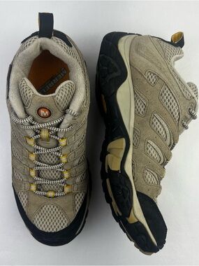 Merrell Moab Ventilator W Hiking Shoes Vibram Shoes Size 8.5